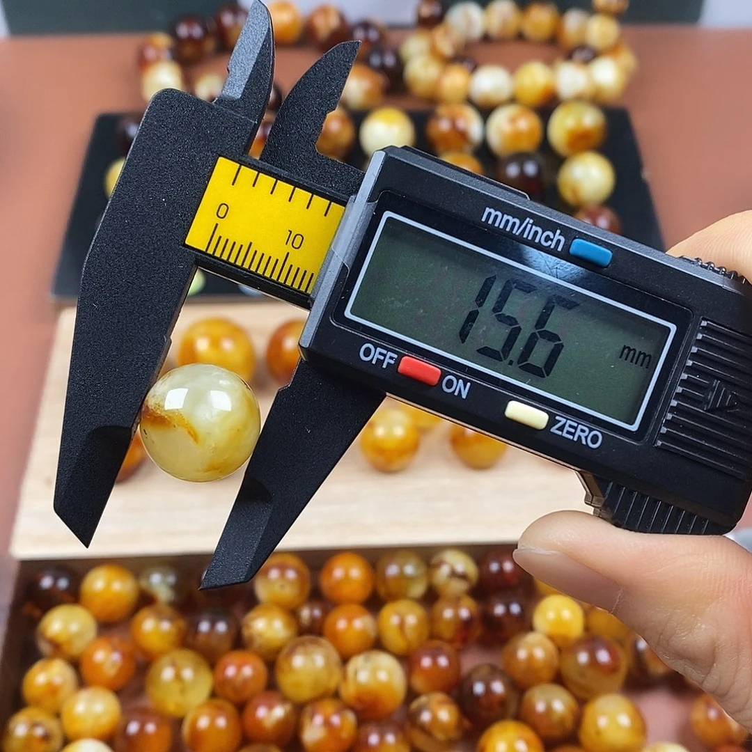 裸石琥珀未镶嵌蜜蜡675
