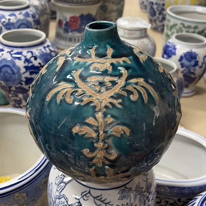 瓷片瑕疵陶瓷。。。。。。。。。。。？。。