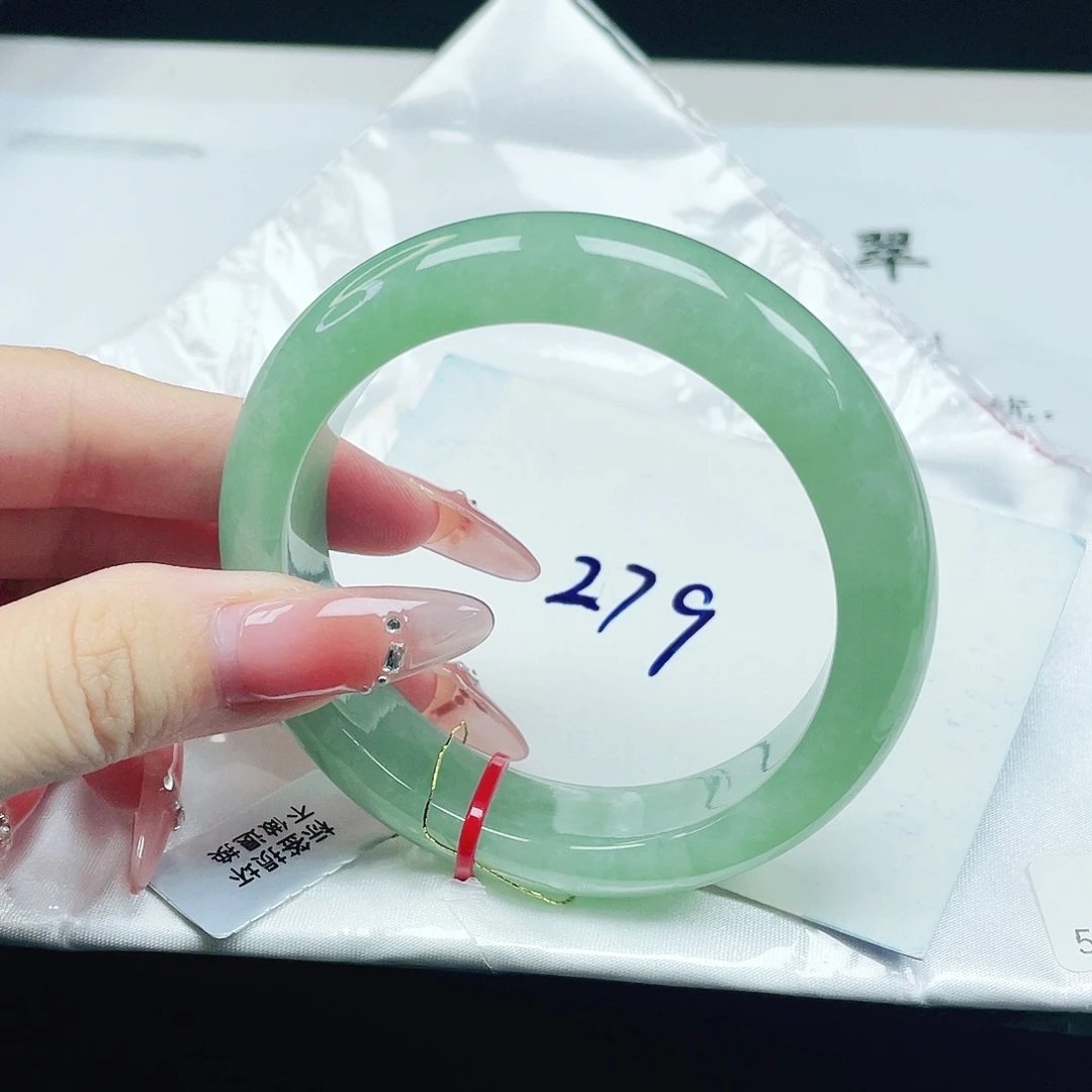 未镶嵌手镯翡翠54+