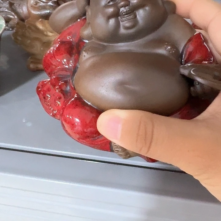 主人杯一个，瓷。。品茗瓷