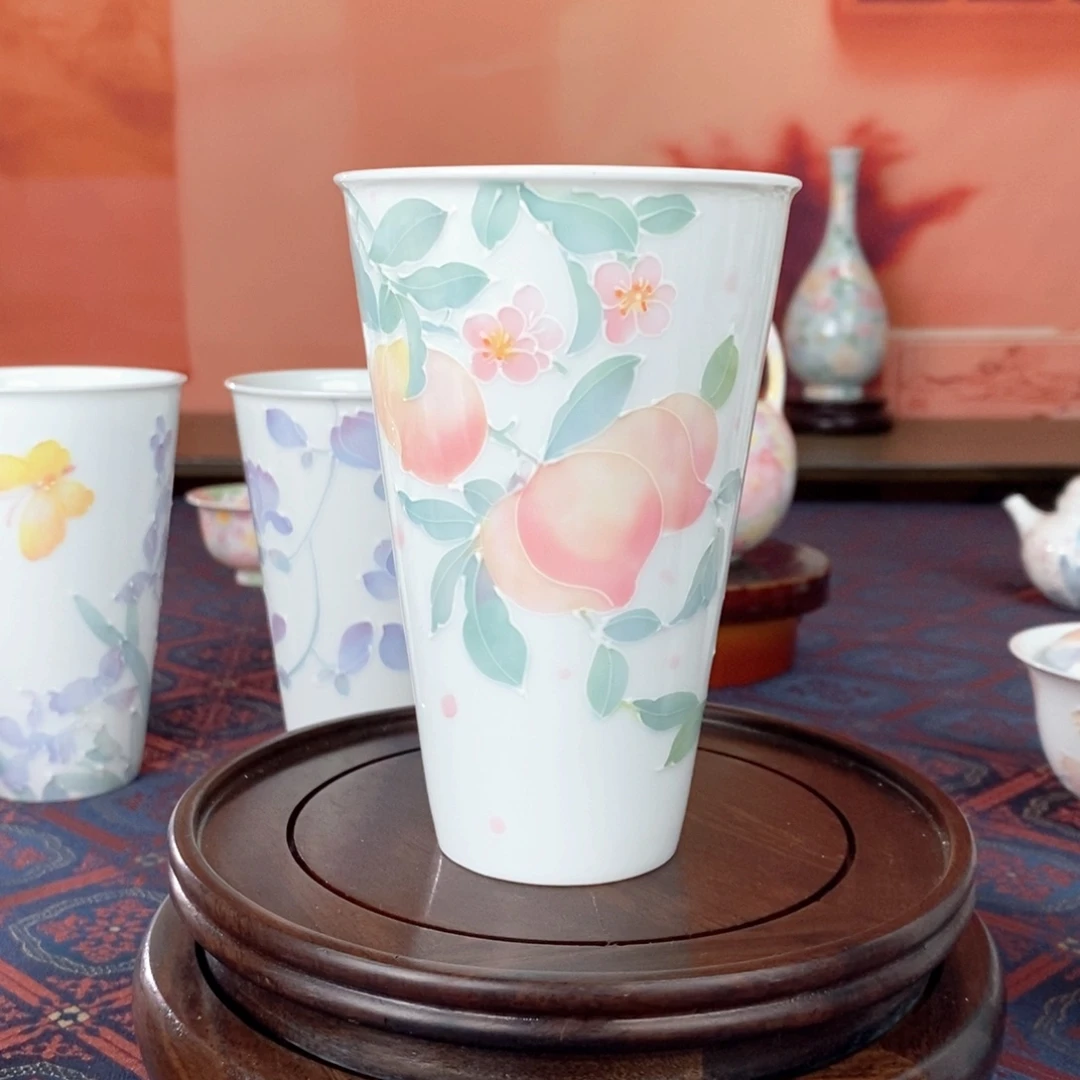 桃子可乐杯品茗杯手绘釉下高温