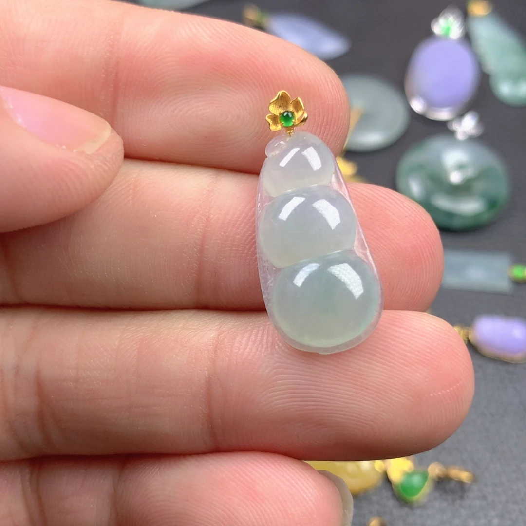 【闪购商品】颈饰18K金镶嵌翡翠翡翠