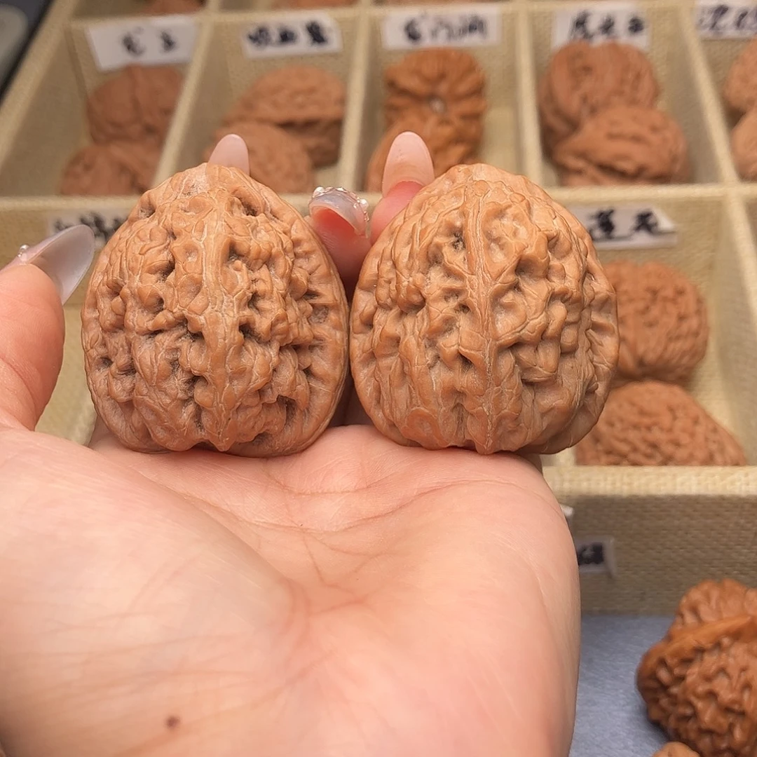 把件文玩核桃红锦鲤41