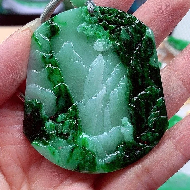 颈饰未镶嵌翡翠翡翠