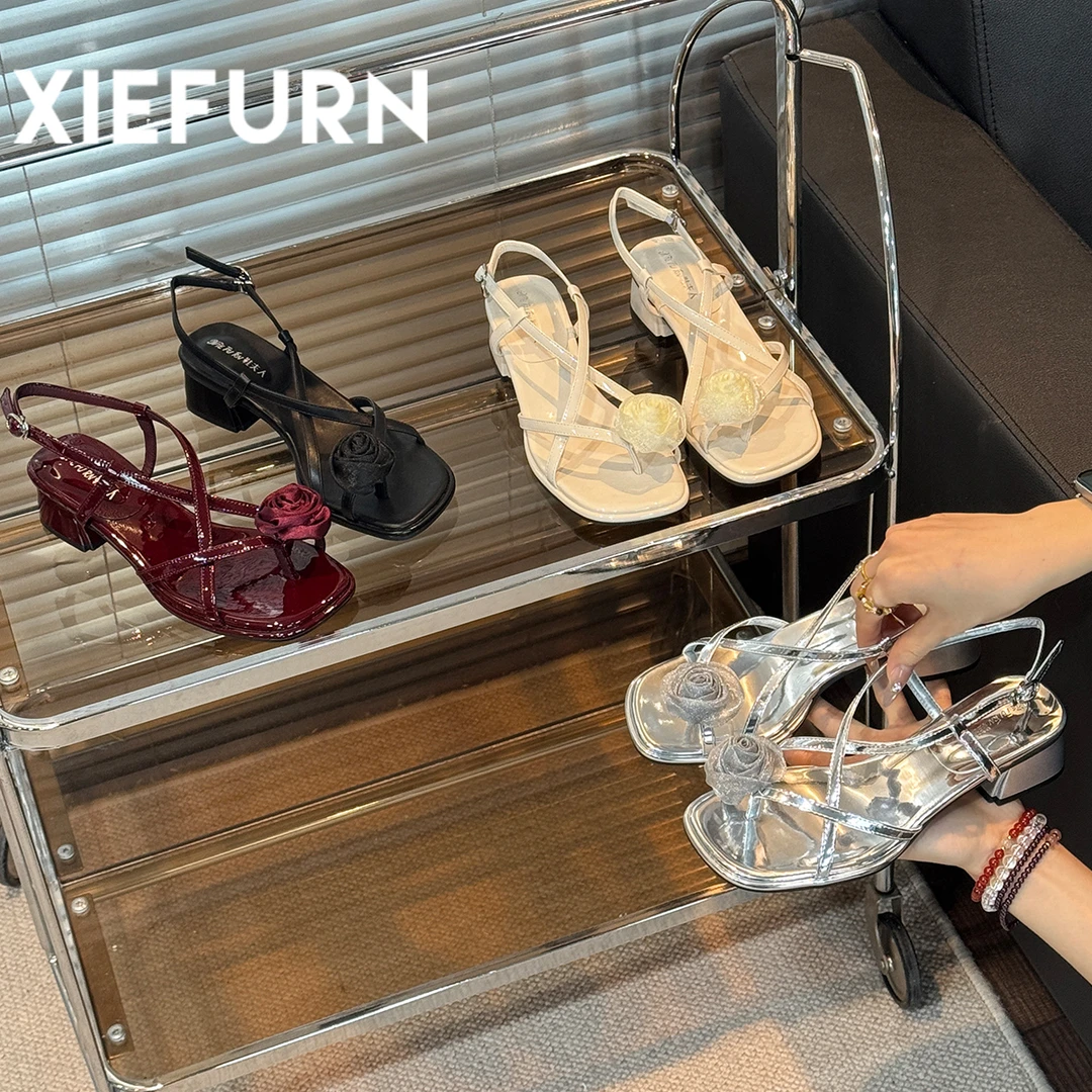 XIEFURN/鞋夫人夏季山茶花仙女风套趾凉鞋2025新款度假风罗马凉鞋