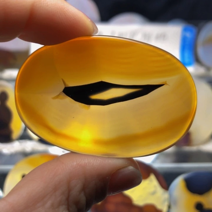 合金玛瑙/玉髓珠宝奇石151