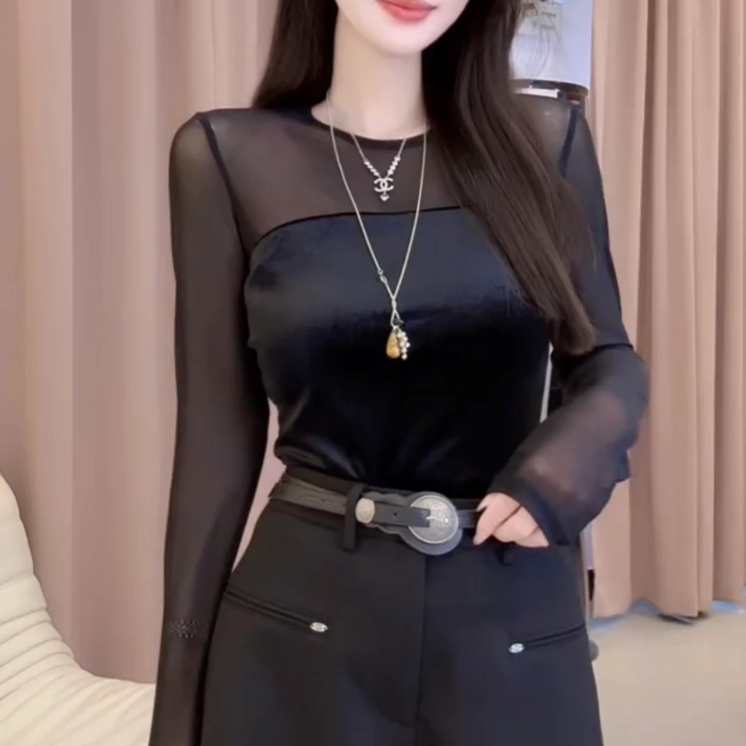 蕾丝网拼接丝绒长袖打底衫女新款圆领百搭上衣