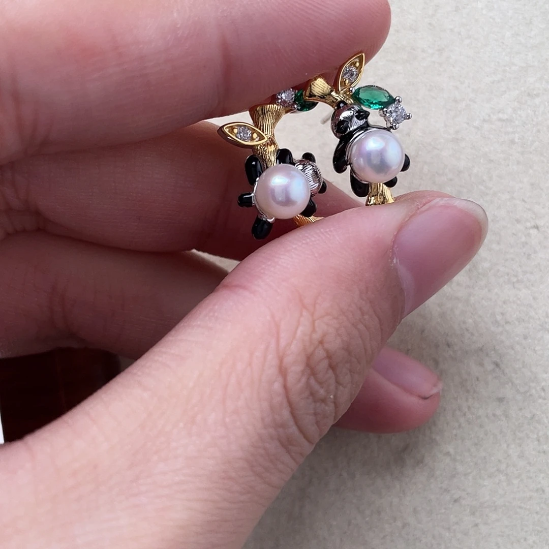 银S925镶嵌淡水珍珠颈饰