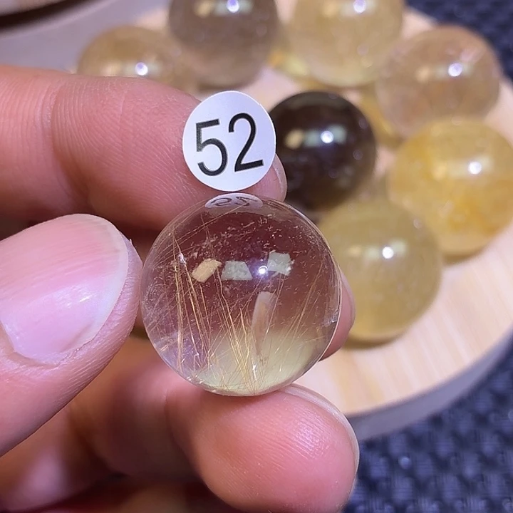 伊***绪吊坠(不含链)未镶嵌水晶