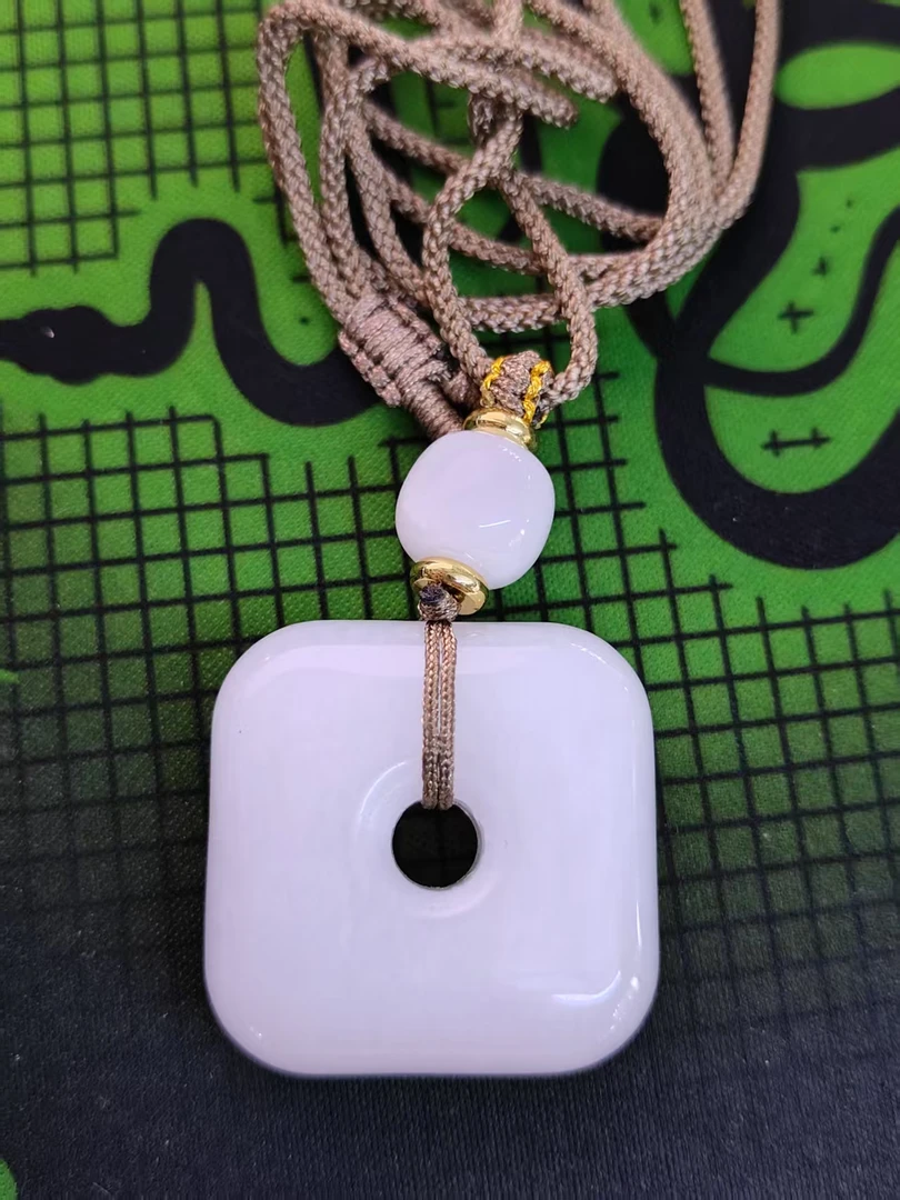 JL6022挂绳男女皆可佩戴