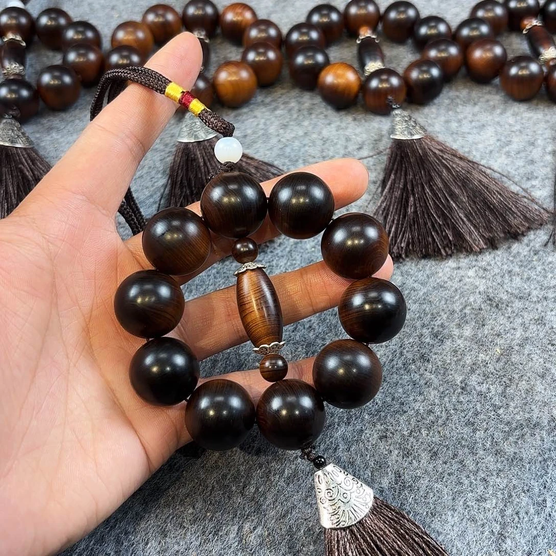 崖柏太行崖柏雷雷车挂高瓷碳化2.0