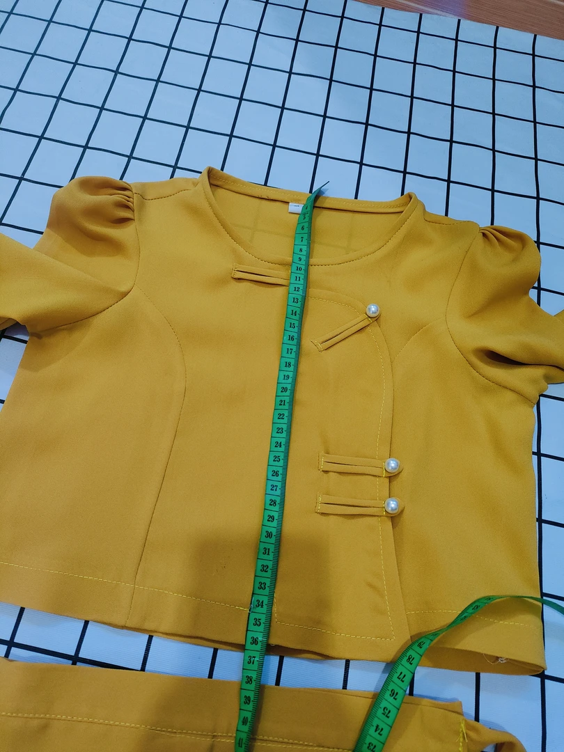 少数民族傣族女童服装黄色套装