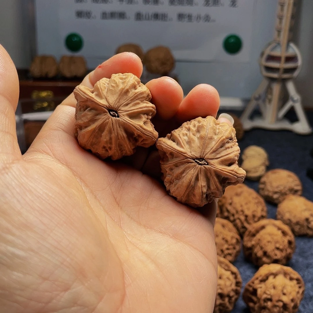 猴头核桃把件焱蓟县战鼓40尺