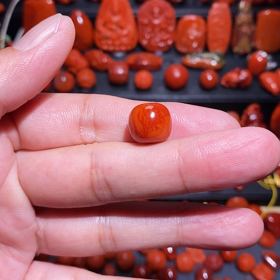 小***平南红玛瑙未镶嵌老型12.3