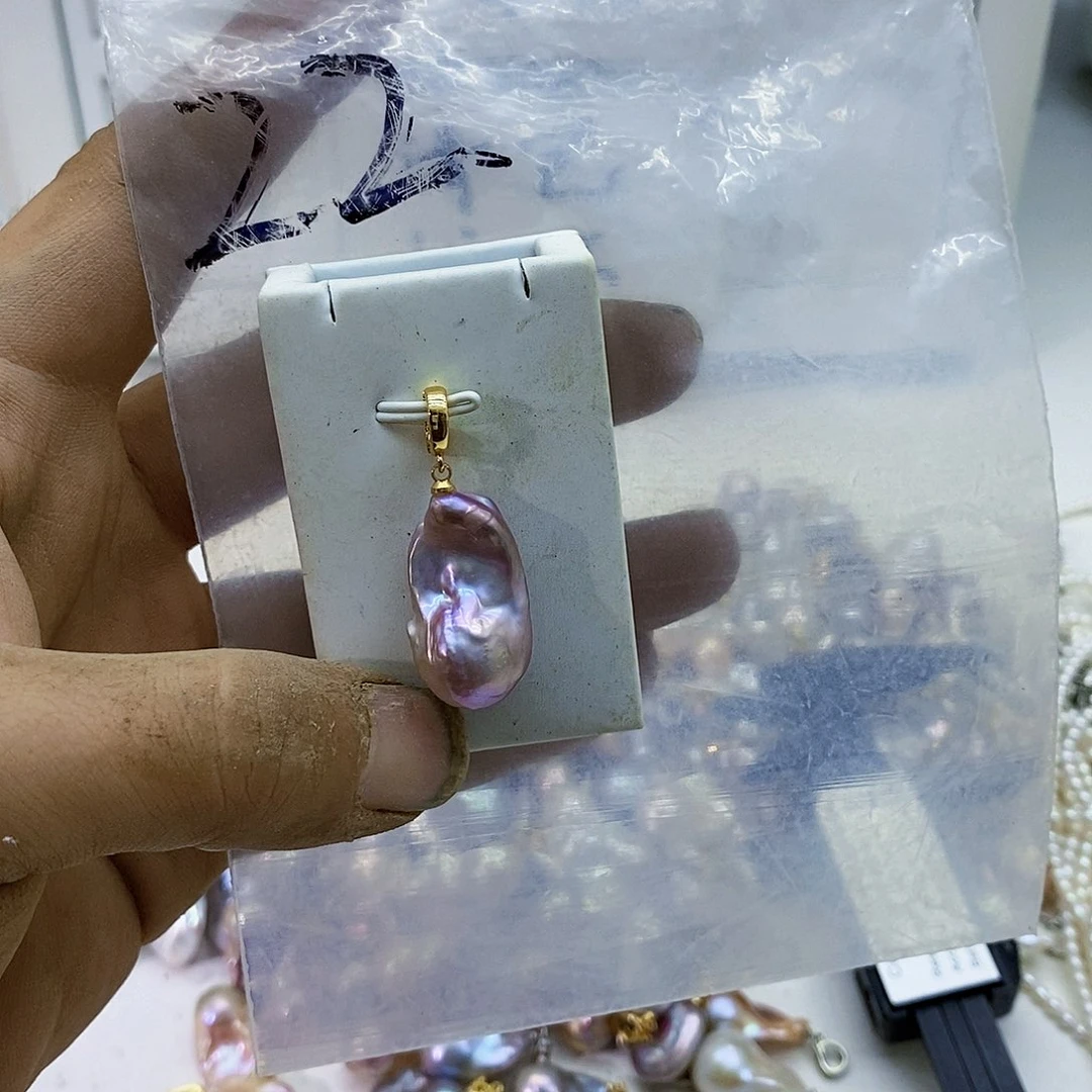 淡水珍珠合金颈饰