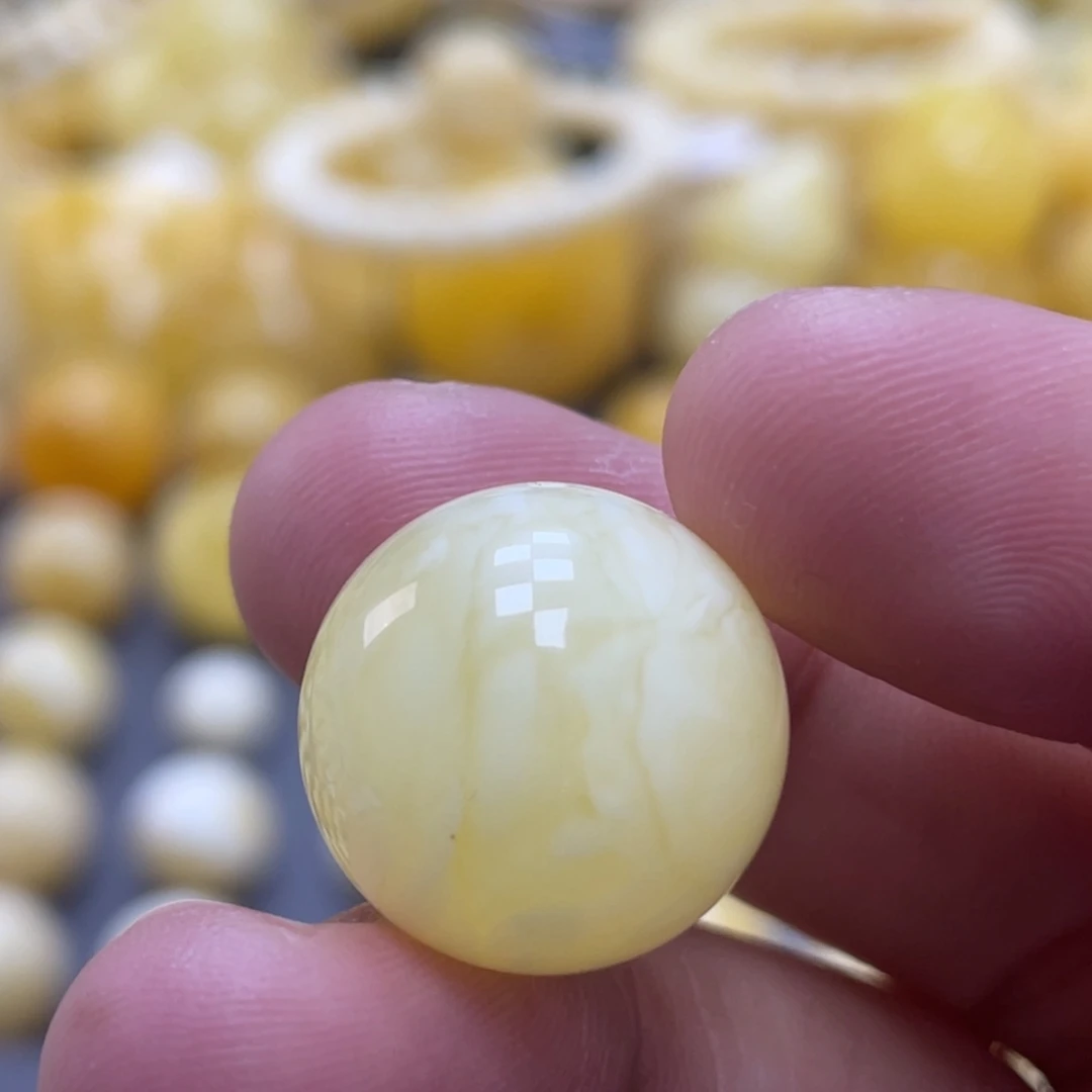 蜜蜡未镶嵌裸石17.5mm瑕疵福利款
