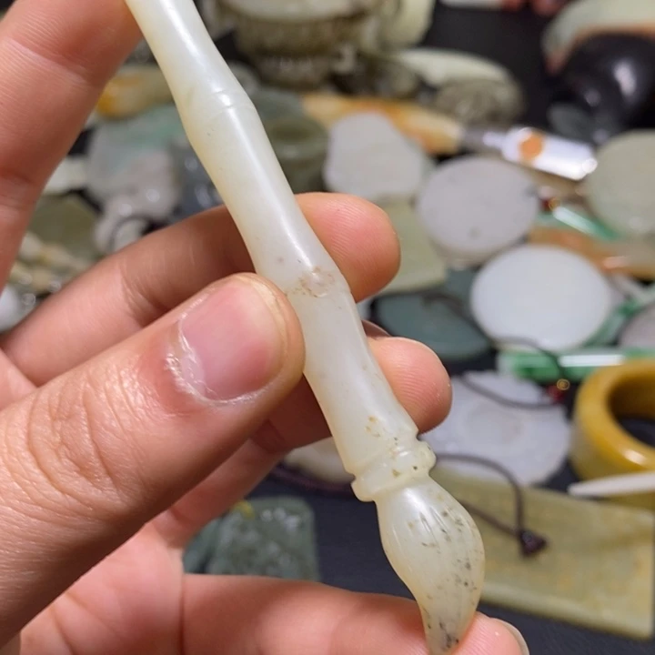 颈饰未镶嵌和田玉