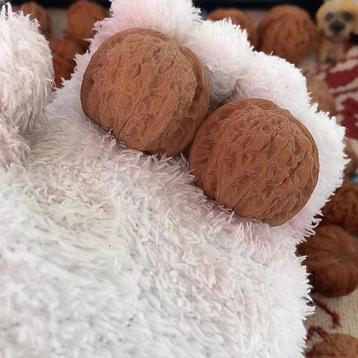 文玩核桃把件血麒麟