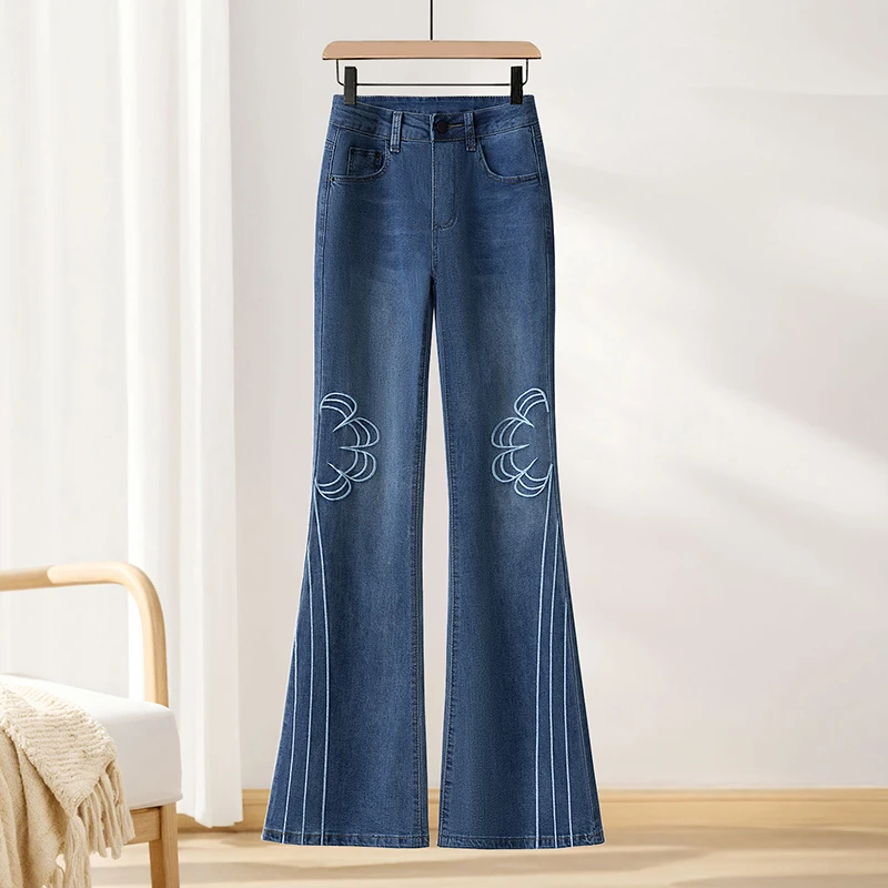新国风刺绣花朵春秋高腰弹力修身休闲时尚显瘦长腿微喇叭裤牛仔裤