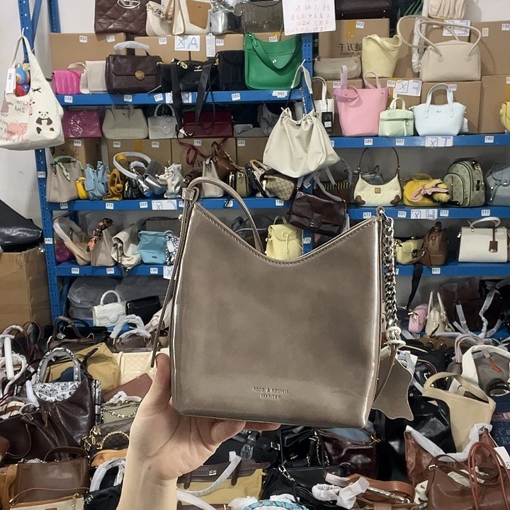 猪剖层皮革94健健康康平平安安