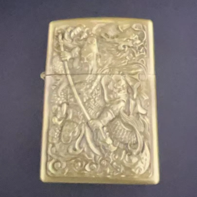 关羽义薄云天煤油打火机（粉丝交朋友）