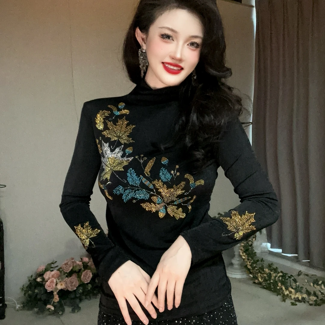 【秋冬德绒】 落叶纷飞半高领长袖上衣重工烫钻T洋气欧货显瘦打底衫