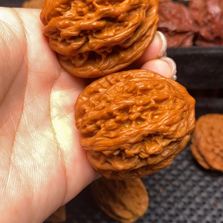 秦岭野生文玩核桃61