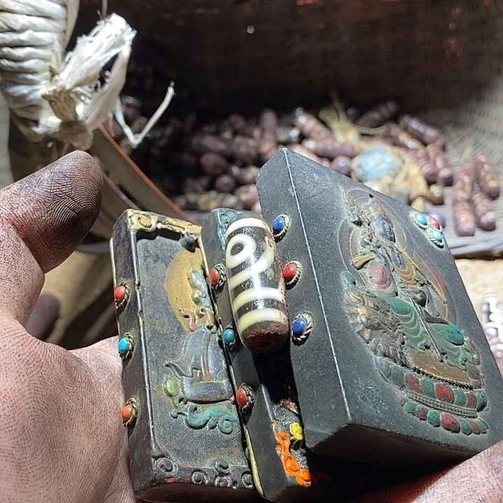 九****玛瑙/玉髓颈饰合金