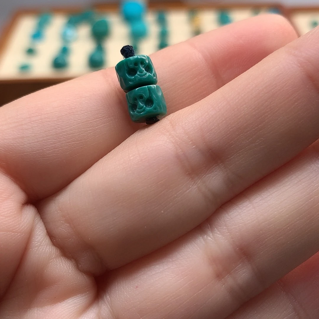 绿松石配饰未镶嵌