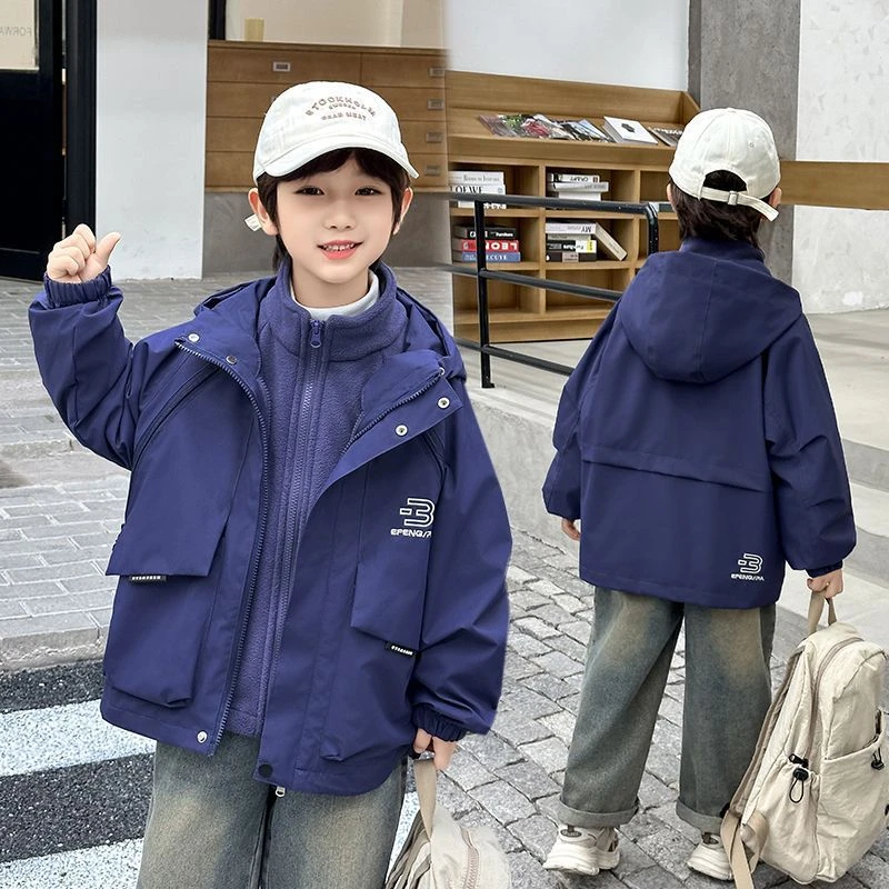 安踏联名科恩达男童冲锋衣三合一两件套秋冬装新中大童防风外套