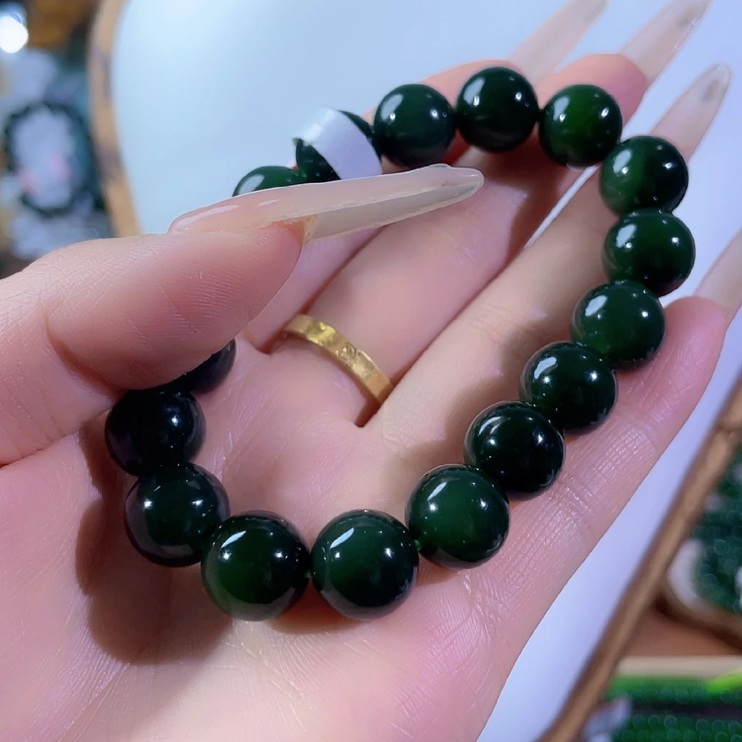 和田玉（碧玉）未镶嵌颈饰