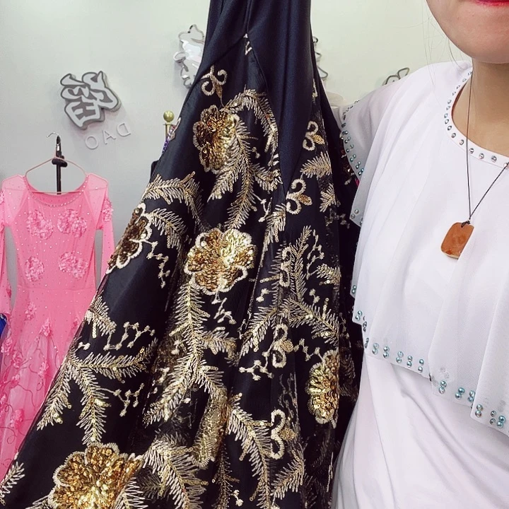 交谊舞的舞蹈动作和舞蹈