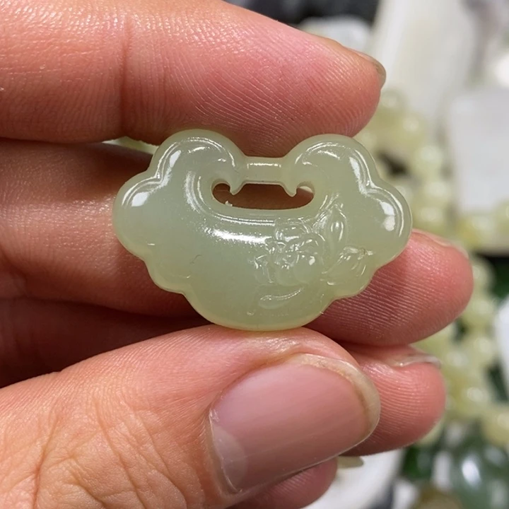 和田玉（糖玉）未镶嵌车挂