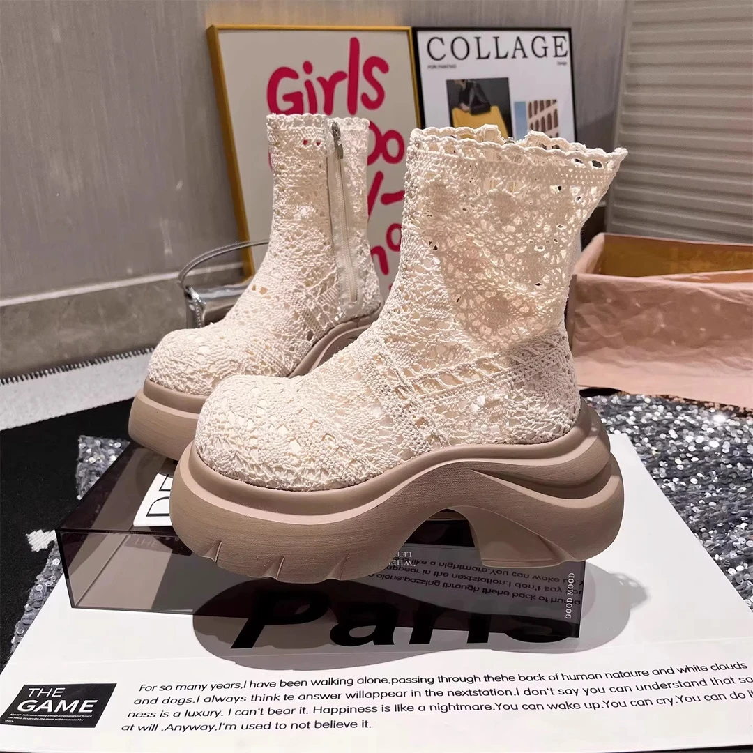 2025年新款马丁靴女ins厚底蕾丝网面仙女夏季凉靴镂空小个子短靴
