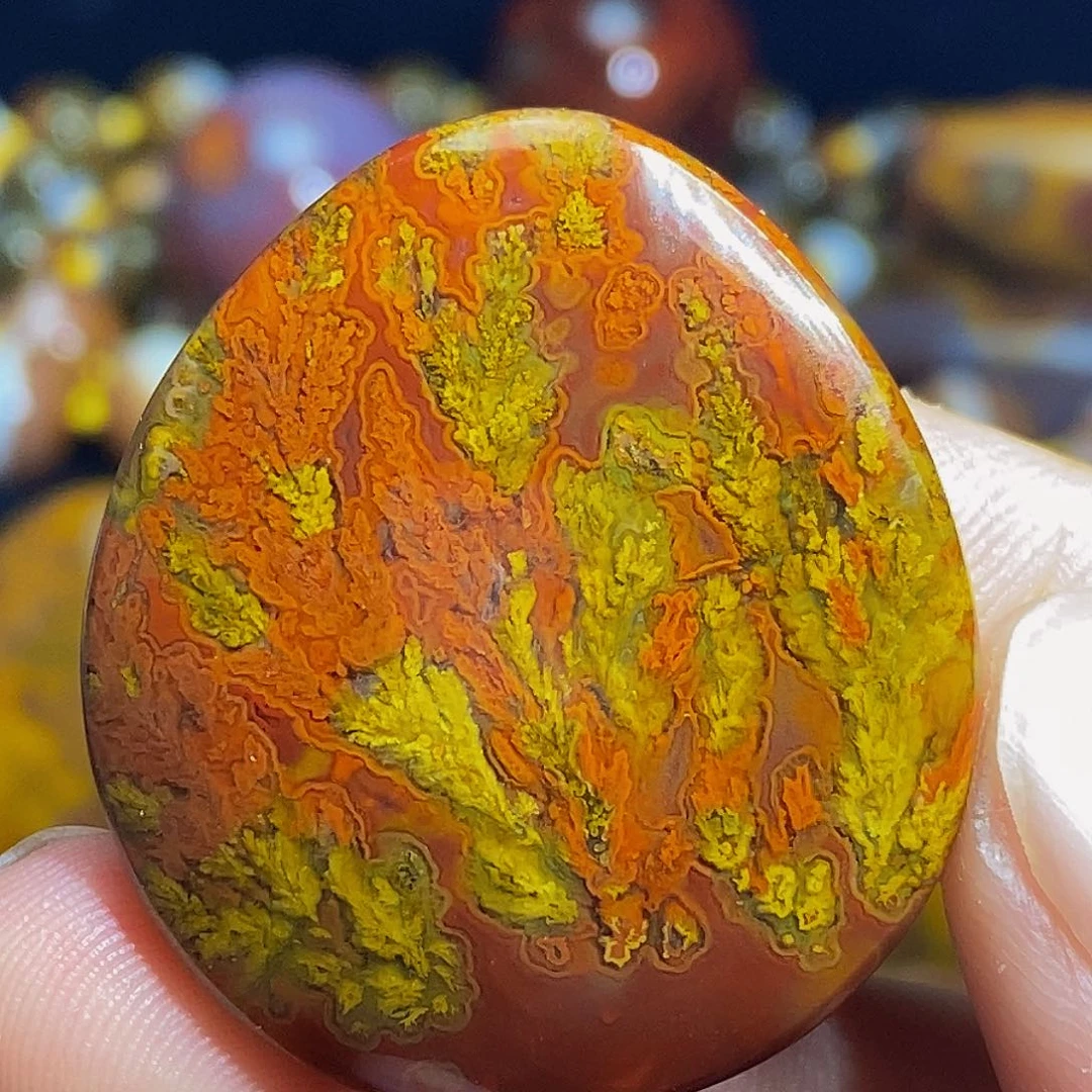 玛瑙/玉髓战国红玛瑙精品吊坠未镶嵌满花南山吊坠