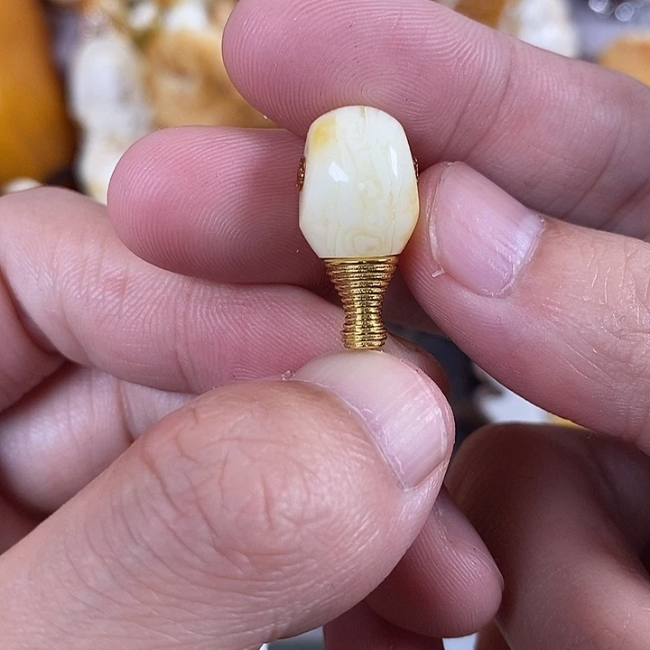 琥珀未镶嵌裸石我