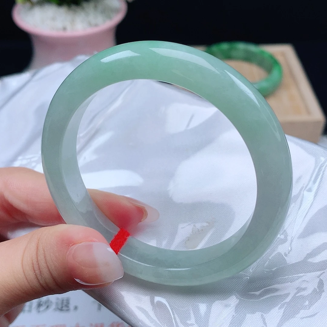 翡翠未镶嵌手镯1470