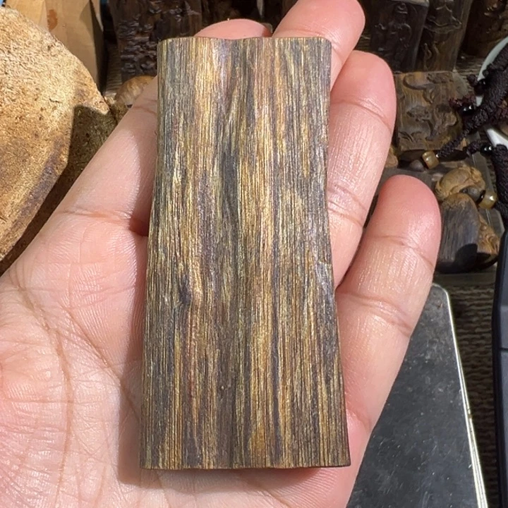 吊坠沉香红棋楠沉香吊坠12.9克