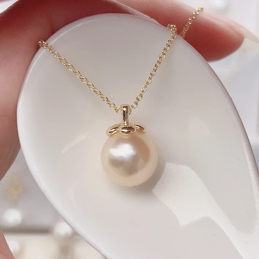 淡水珍珠吊坠(赠链)未镶嵌