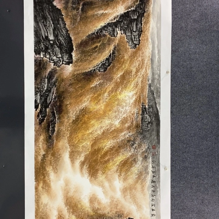 手绘作品等多种形式进行