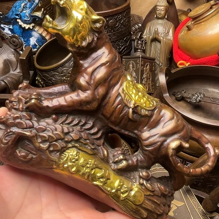 精美铜器批发档口