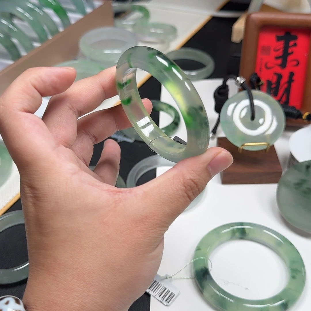 用***5珐琅非金属正圈绿花小圈口