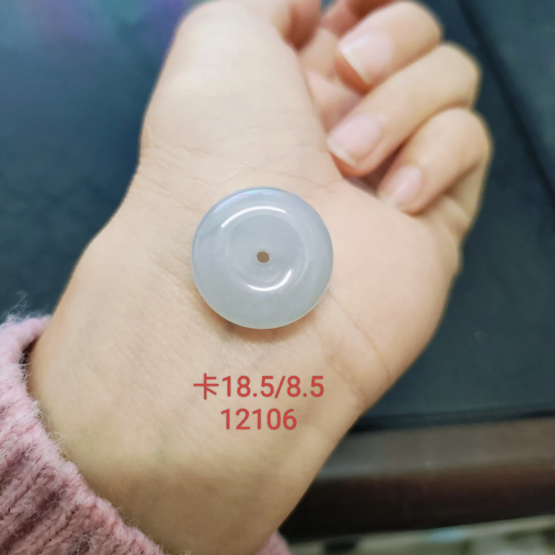 胶润厚平安扣天然缅料翡翠A货