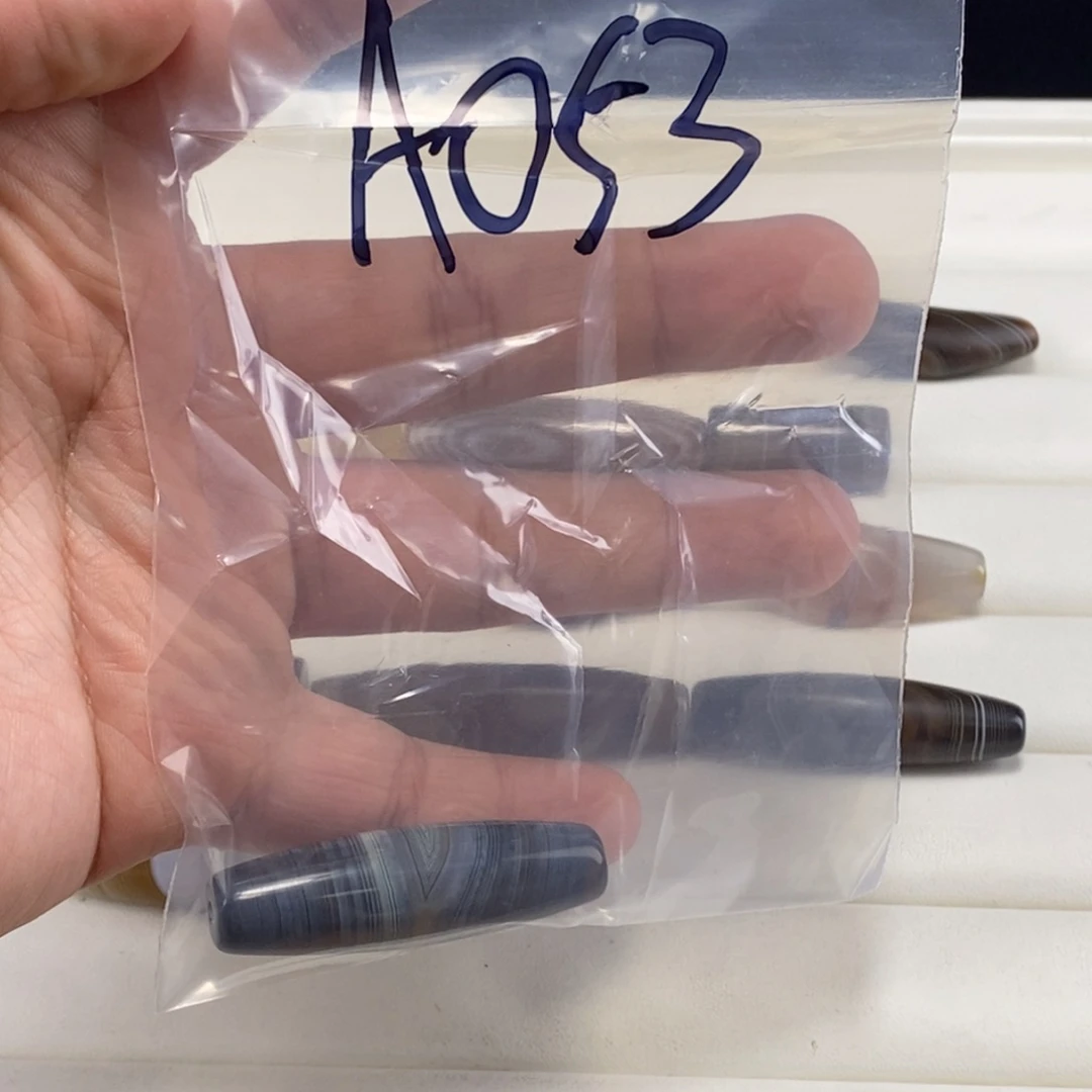 合金颈饰玛瑙/玉髓?****生