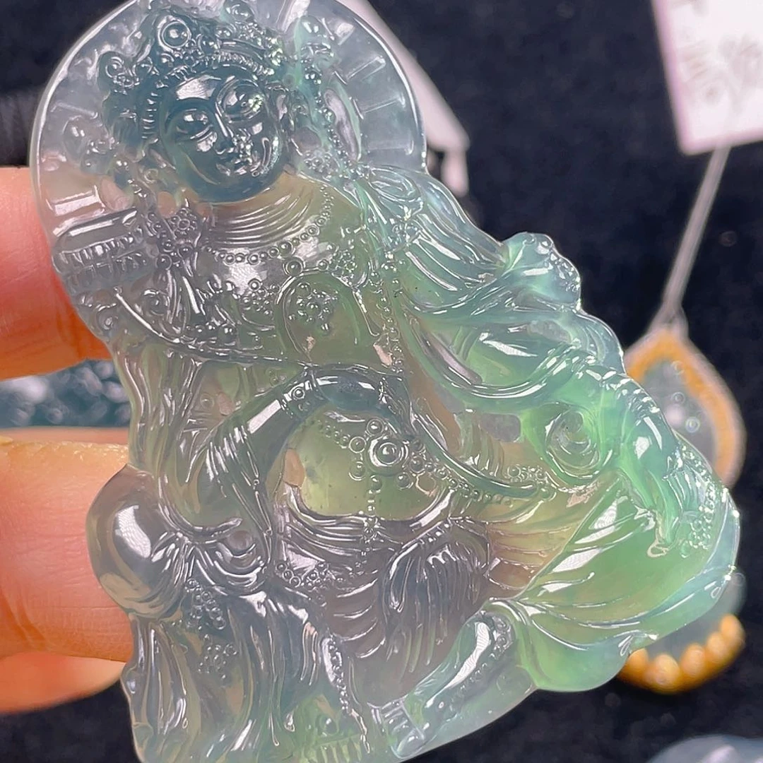 颈饰未镶嵌翡翠3，