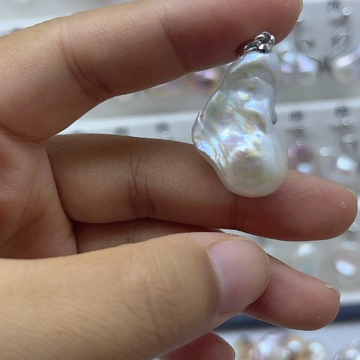 颈饰未镶嵌淡水珍珠