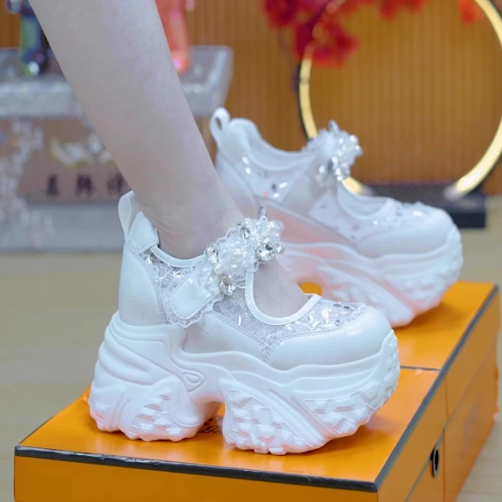 厚底9cm镂空透气老爹鞋女显脚小2025增高透气网面内运动凉鞋女鞋