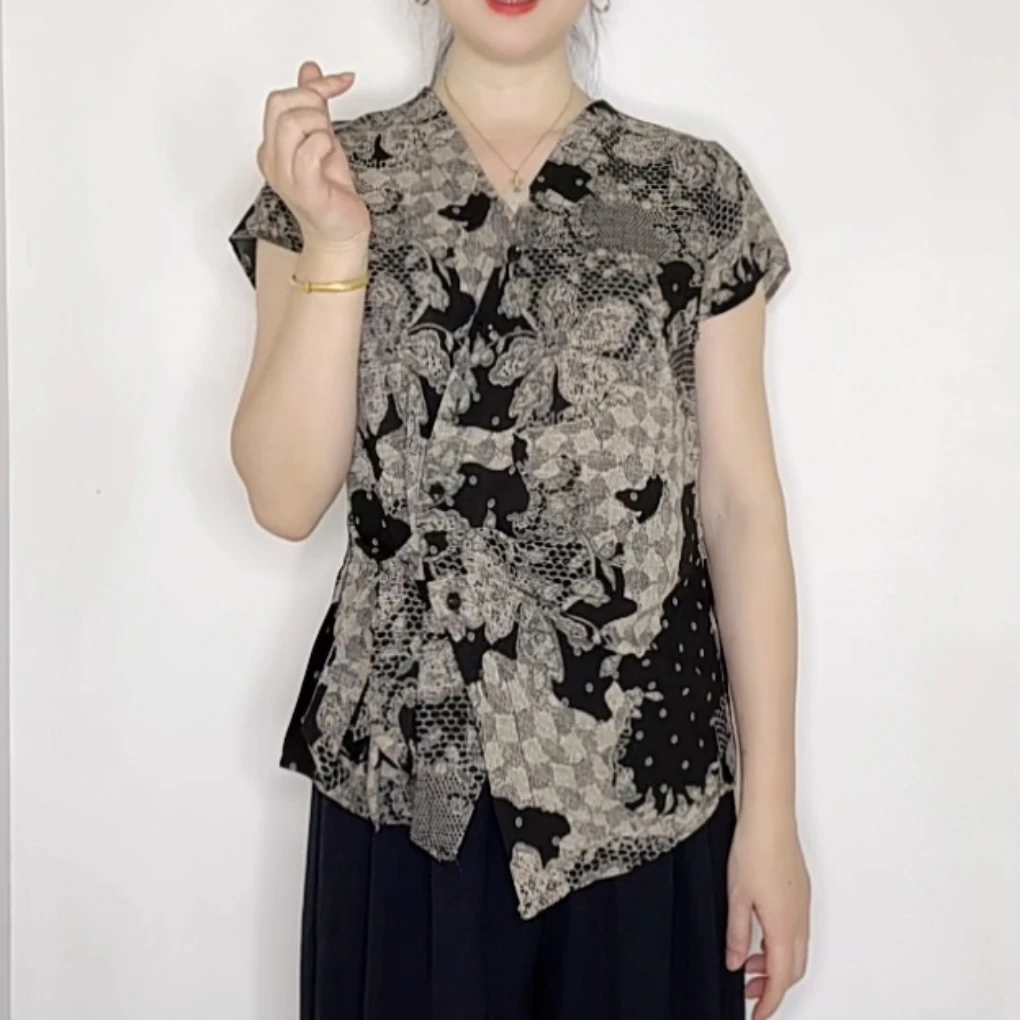 2025新款女士印花V领飘带减龄短袖T恤宽松妈妈装气质百搭小衫078