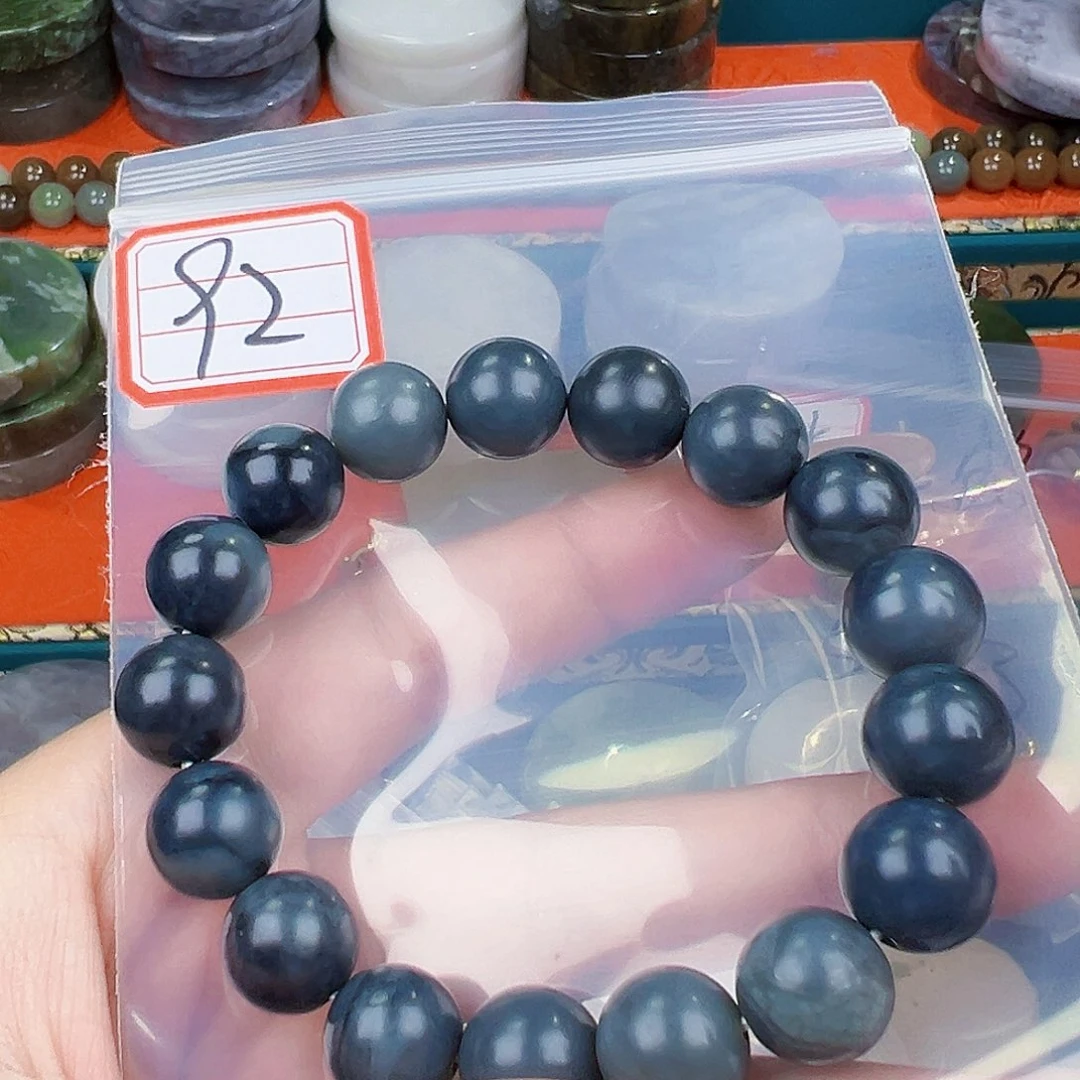 和田玉未镶嵌珠宝半成品