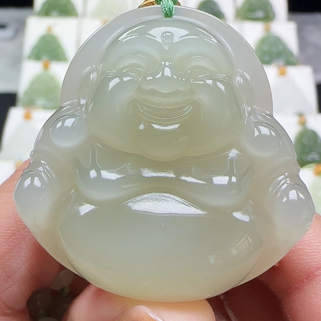 和田玉18K金镶嵌吊坠(赠链)